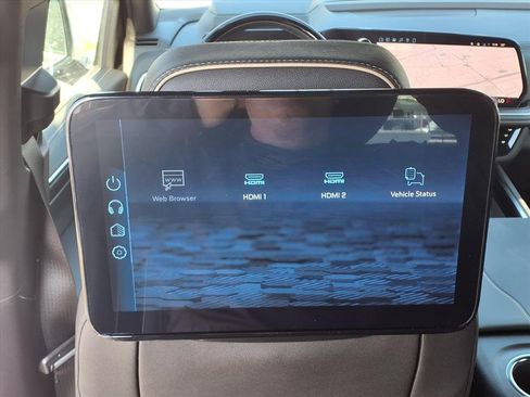 New 2026 Chevrolet Tahoe Premier image 8