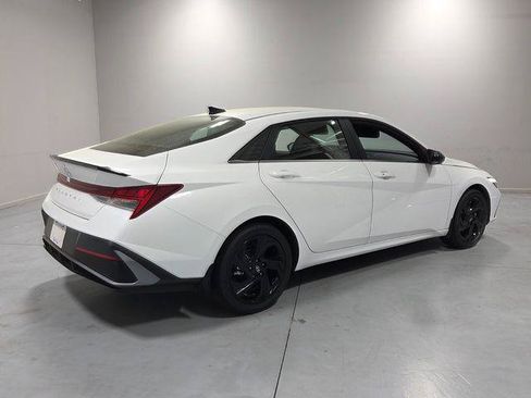 New 2026 Hyundai Elantra SEL Sport Premium FWD image 12