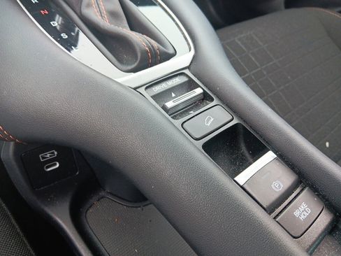 Used 2024 Honda HR-V Sport image 31