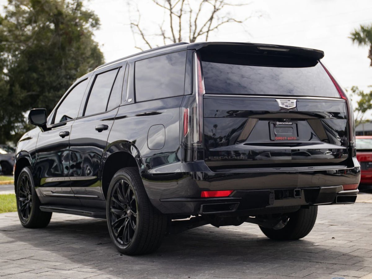 Used 2021 Cadillac Escalade Sport w/ LPO, ONYX Package RWD image 9