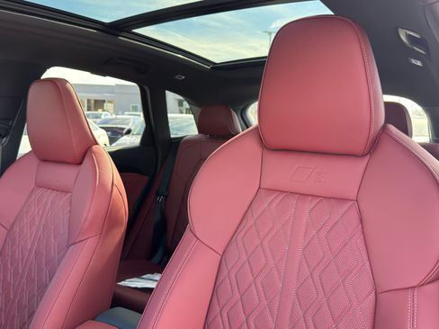 New 2025 Audi SQ5 Premium Plus image 10