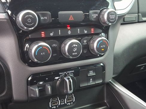 Certified 2023 RAM 1500 Big Horn w/ Trailer Tow Group image 15