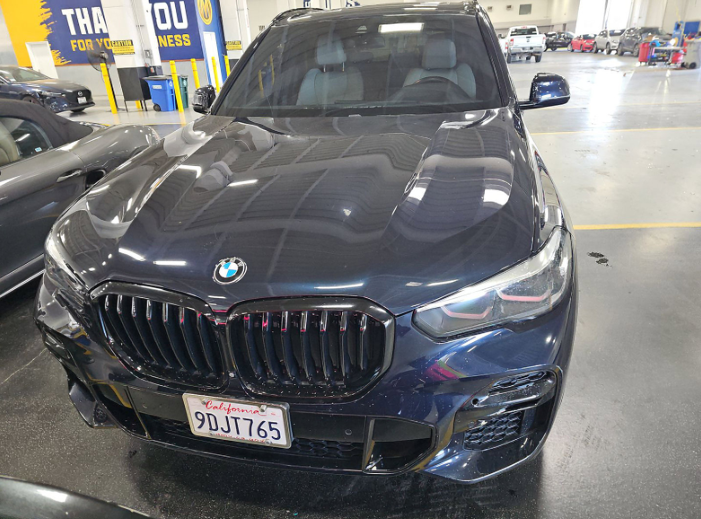 Used 2023 BMW X5 xDrive40i w/ M Sport Package AWD/4WD image 2