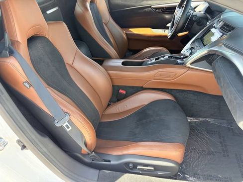 Used 2017 Acura NSX AWD/4WD image 21
