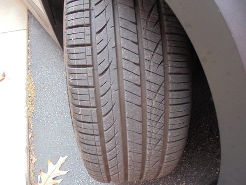 Used 2021 Mercedes-Benz GLB 35 AMG 4MATIC w/ Multimedia Package image 27