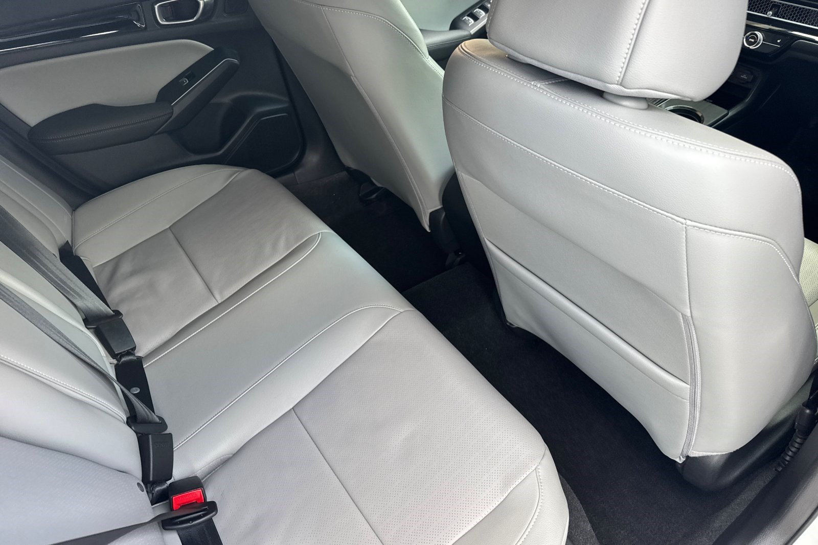 Certified 2025 Honda Civic Sport Touring image 31