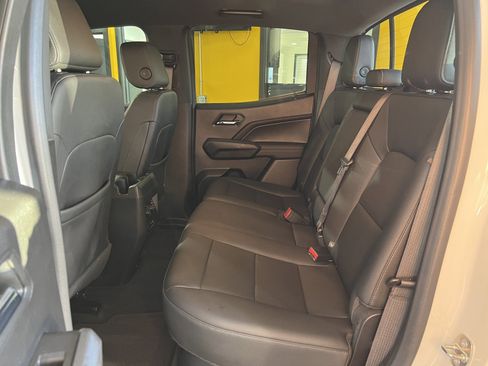 Used 2023 GMC Canyon Elevation w/ Elevation Premium Package image 18