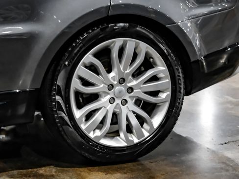 Used 2019 Land Rover Range Rover Sport HSE AWD/4WD image 55