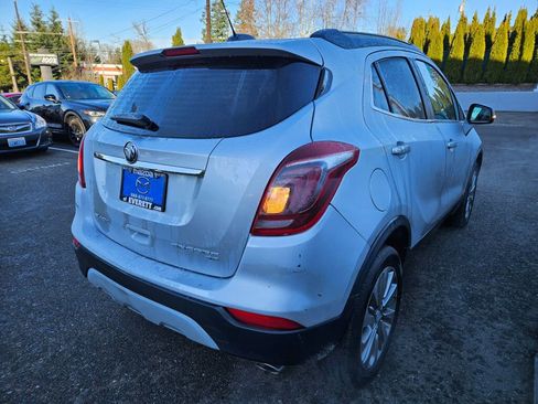 Used 2017 Buick Encore Preferred image 5