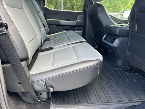 Used 2024 Ford F150 Lightning Lariat AWD/4WD image 4