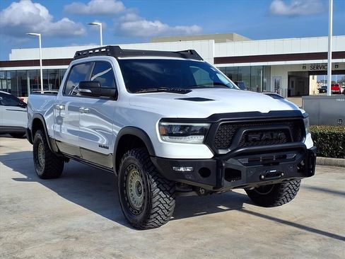 Used 2020 RAM 1500 Rebel w/ Rebel Level 2 Equipment Group AWD/4WD image 6