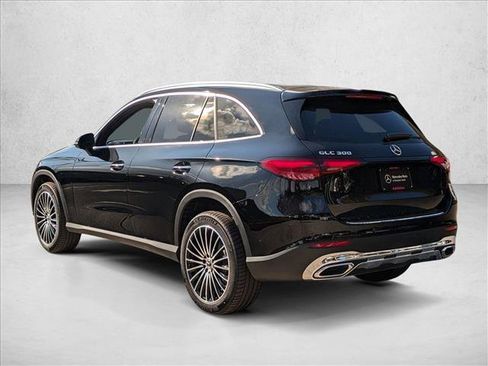 Used 2026 Mercedes-Benz GLC 300 image 7