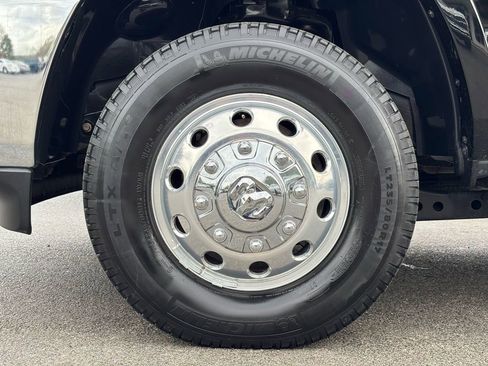 Used 2019 RAM 3500 Limited image 17