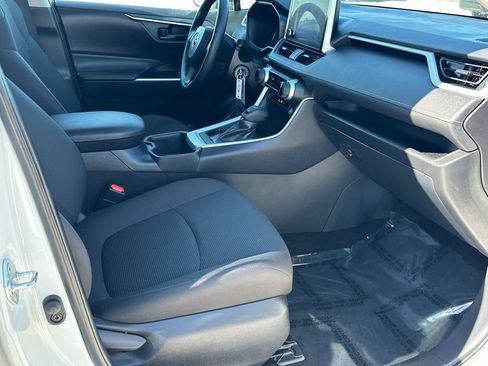 Certified 2025 Toyota RAV4 LE image 8
