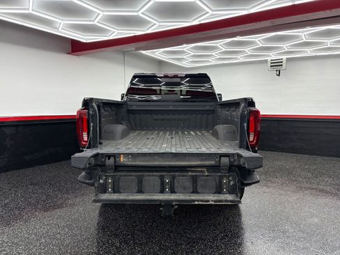 Used 2023 GMC Sierra 2500 Denali w/ Denali Ultimate Package image 15