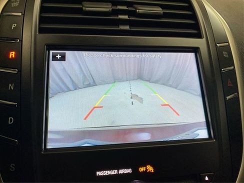 Used 2018 Lincoln MKC Reserve image 30