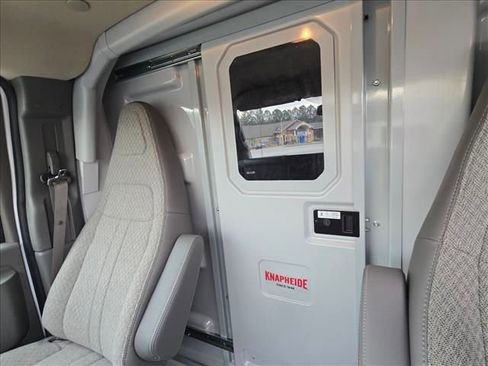 New 2025 Chevrolet Express 3500 w/ Power Convenience Package image 32