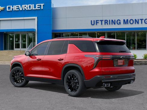 New 2026 Chevrolet Traverse LT w/ Midnight/Sport Edition AWD/4WD image 3