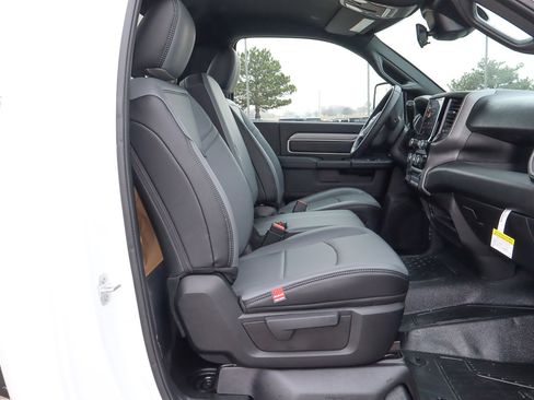 New 2026 RAM 4500 Tradesman image 15