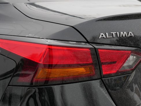 Certified 2023 Nissan Altima 2.5 SV image 17