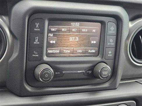 Used 2021 Jeep Wrangler Unlimited Sport image 4