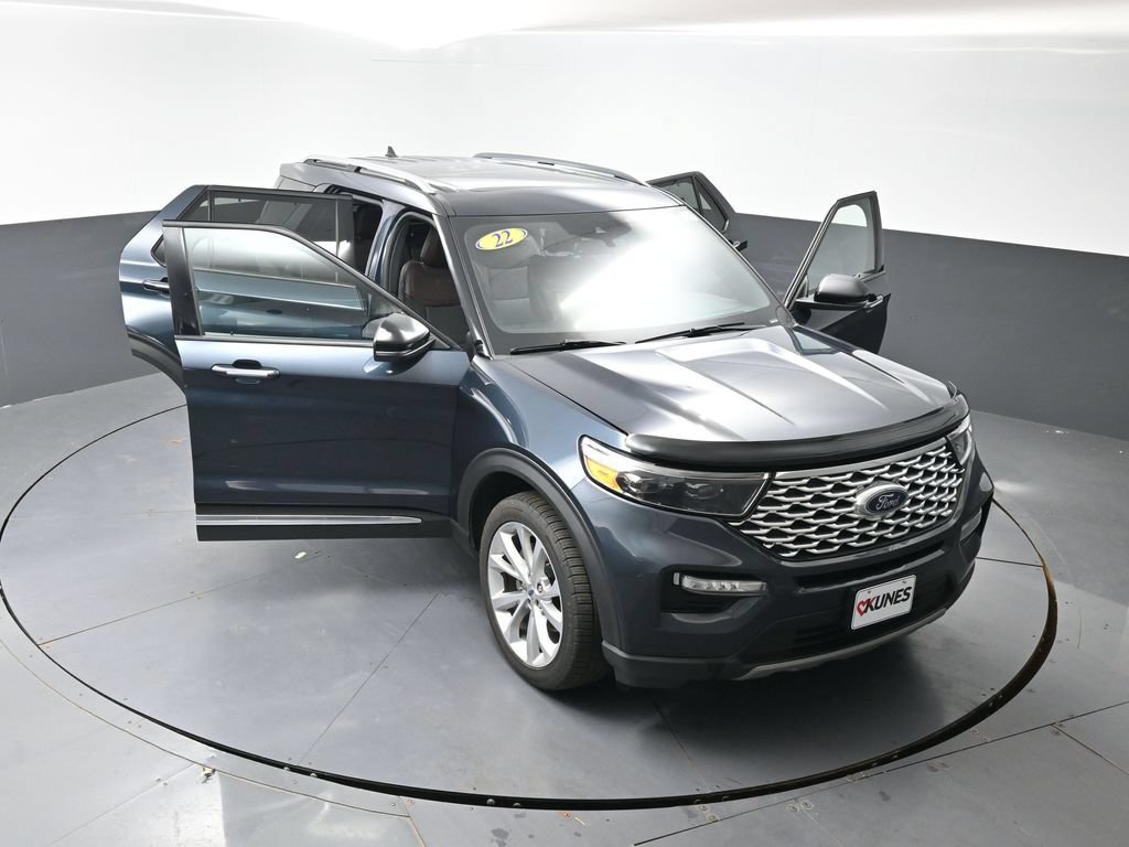 Used 2022 Ford Explorer Platinum w/ Equipment Group 601A AWD/4WD image 63