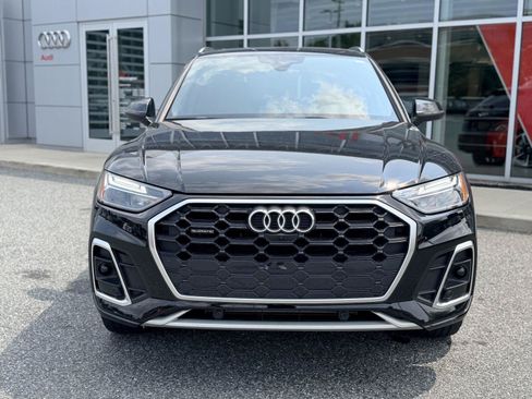 Used 2023 Audi Q5 2.0T Premium Plus w/ Premium Plus Package AWD/4WD image 9