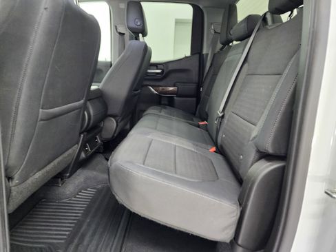 Used 2019 GMC Sierra 1500 SLE image 9