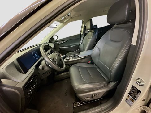 Used 2023 Kia EV6 Wind image 13