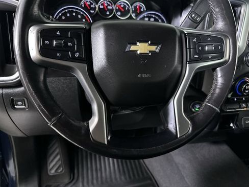 Used 2019 Chevrolet Silverado 1500 LT w/ Texas Edition AWD/4WD image 11