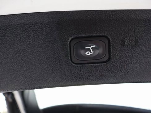 Used 2022 Ford Edge Titanium w/ Equipment Group 301A image 26