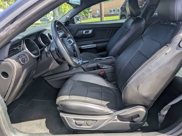 Used 2020 Ford Mustang GT Premium w/ GT Performance Package RWD image 18