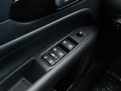 New 2026 Jeep Compass Latitude AWD/4WD image 20