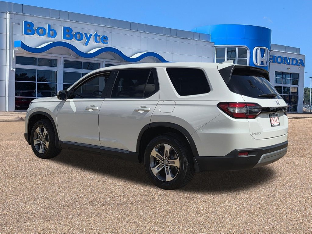 Certified 2025 Honda Pilot EX-L image 7