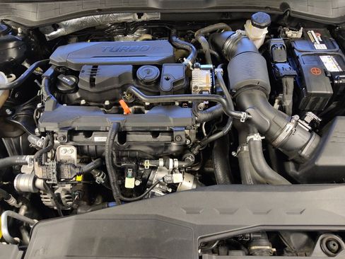 Used 2022 Hyundai Sonata Limited FWD image 30