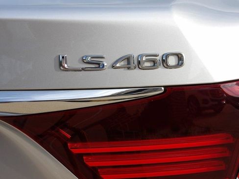 Used 2014 Lexus LS 460 w/ Comfort Package RWD image 77