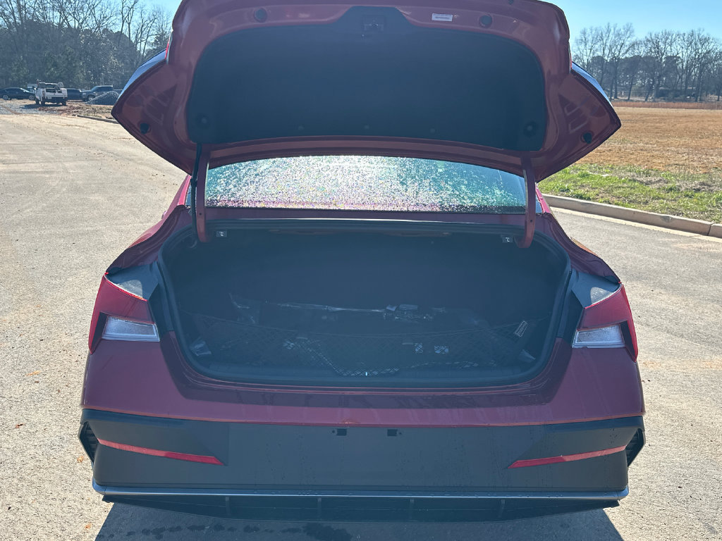 Certified 2026 Hyundai Elantra Sport FWD image 18