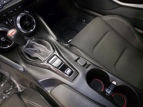Used 2024 Chevrolet Camaro LT RWD image 39