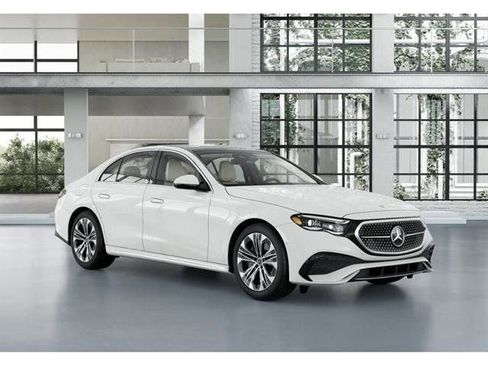 New 2026 Mercedes-Benz E 450 4MATIC Sedan image 11