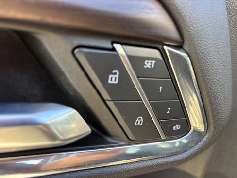 Used 2022 GMC Sierra 1500 SLT image 24