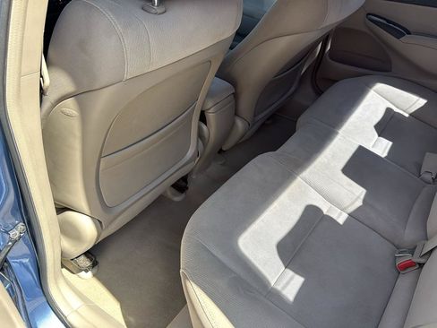 Used 2010 Honda Civic Hybrid Sedan image 37
