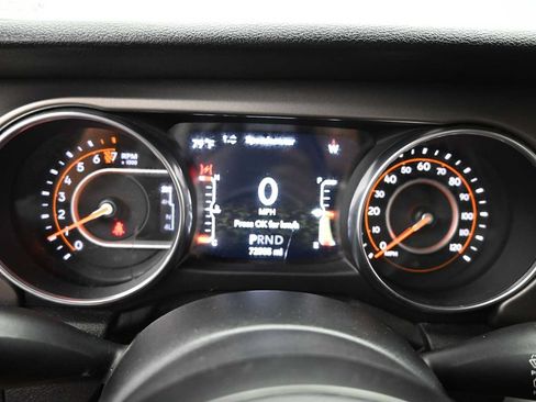 Used 2018 Jeep Wrangler Unlimited Sport S AWD/4WD image 17