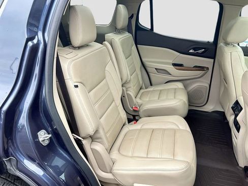 Used 2019 GMC Acadia Denali w/ Technology Package AWD/4WD image 31