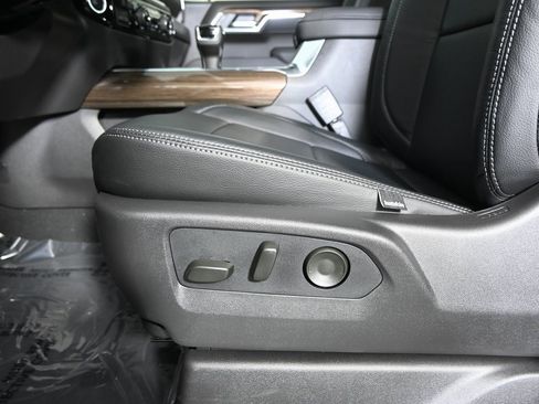 Used 2026 Chevrolet Silverado 1500 LT Trail Boss w/ Convenience Package II image 21