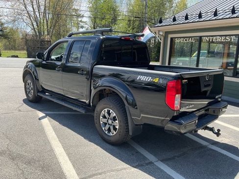 Used 2017 Nissan Frontier PRO-4X w/ Pro-4x Luxury Package AWD/4WD image 13