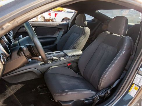 Used 2019 Ford Mustang Coupe image 12