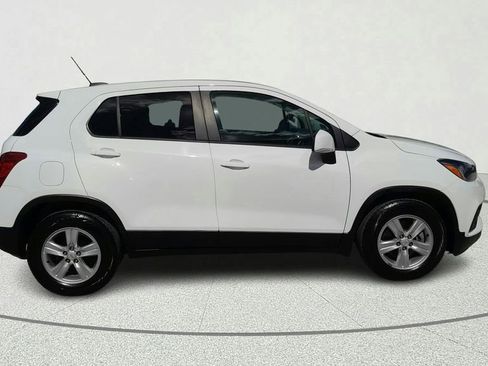 Used 2020 Chevrolet Trax LS w/ Tint and Cruise Package image 7