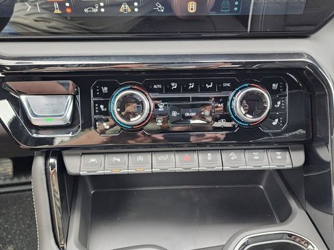 New 2026 GMC Sierra 1500 AT4X image 30