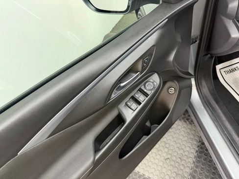 Used 2025 Buick Envista Preferred w/ Convenience I Package FWD image 21