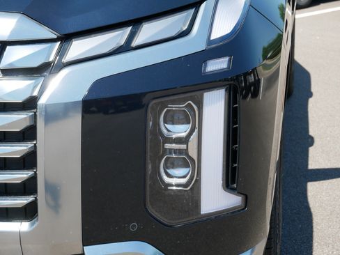 Certified 2023 Hyundai Palisade Calligraphy AWD/4WD image 16